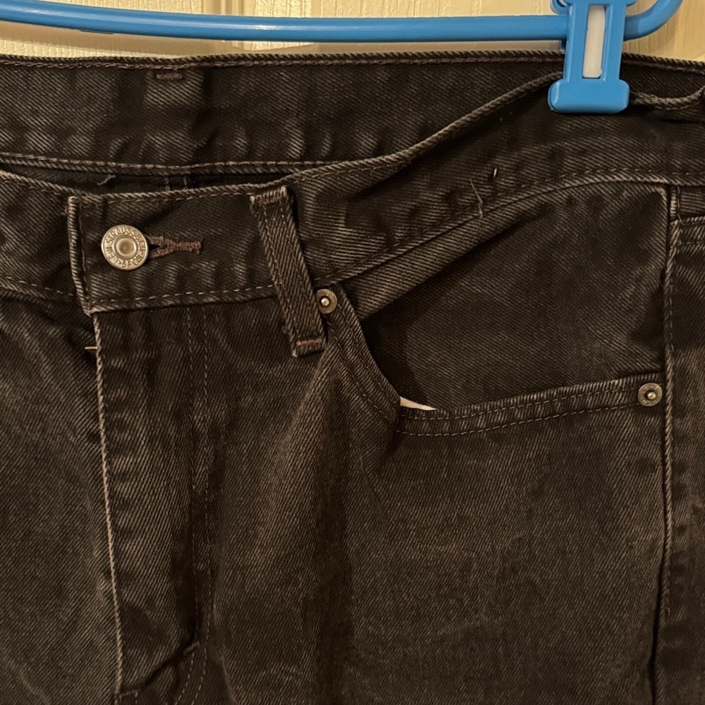Levi's Men's Relaxed Black Jeans - Picture 4 of 4